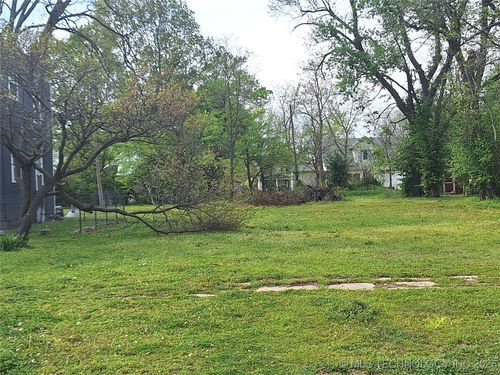 809 Olive St, Chelsea, OK, 74016-1811 | Card Image