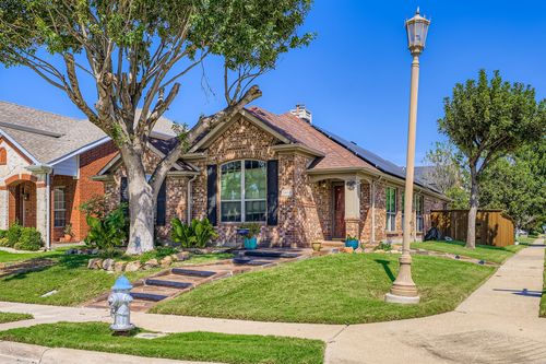 5452 Buckskin Dr, The Colony, TX, 75056-3815 | Card Image