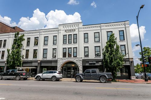 805 E Walnut St, Columbia, MO, 65201-4862 | Card Image