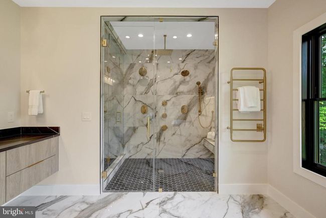 1710 Fairview Ave, House other with 6 bedrooms, 8 bathrooms and null parking in MCLEAN VA | Image 33