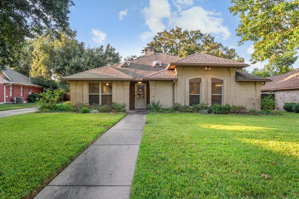 Mckinney Ave, Corsicana, TX 75110