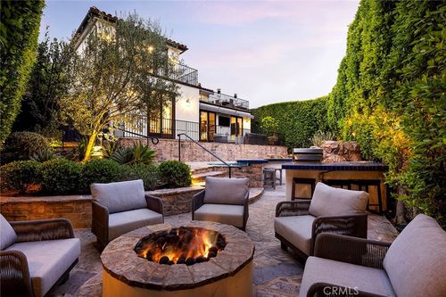 420 De Sola Ter, Corona Del Mar, CA, 92625-2650 | Card Image