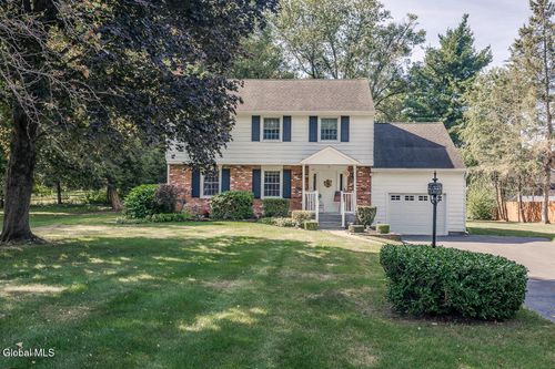 4 Conifer Dr, Burnt Hills, NY, 12027-9704 | Card Image