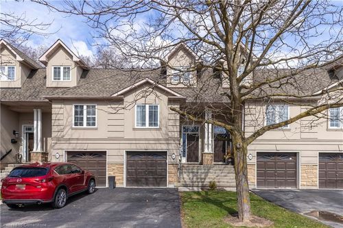 65 Fairwood Pl W, Burlington, ON, L7T1E4 | Card Image