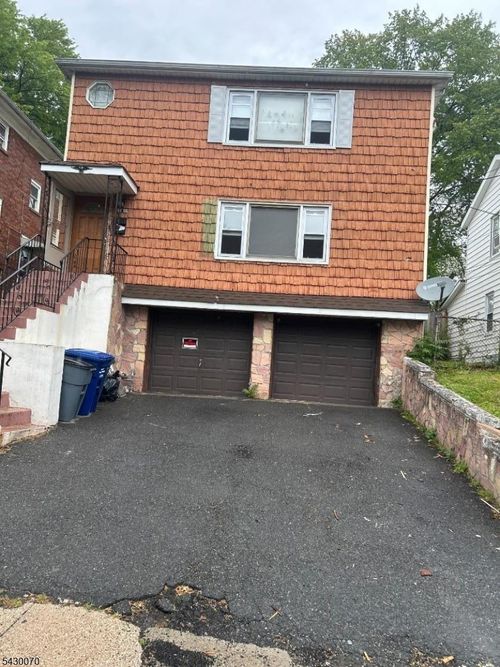 84 Harper Ave, Irvington, NJ, 07111-1717 | Card Image