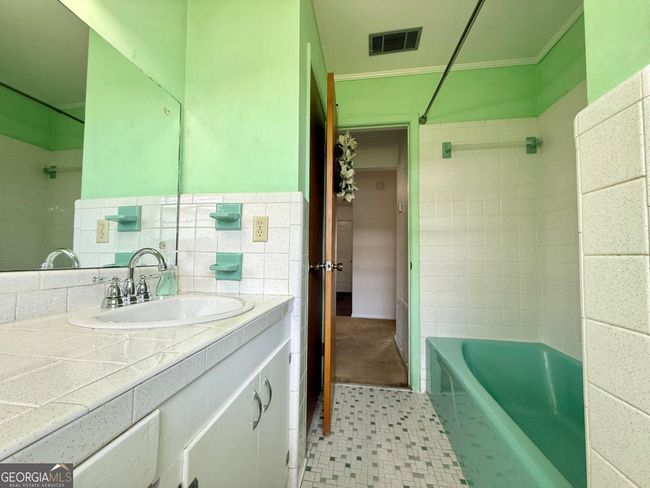 21 Pine St, House other with 3 bedrooms, 2 bathrooms and null parking in Hazlehurst GA | Image 30
