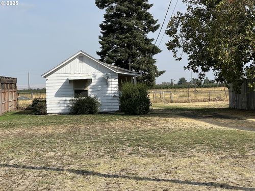 512 Nw 8th Ave, Milton-Freewater, OR, 97862-9428 | Card Image
