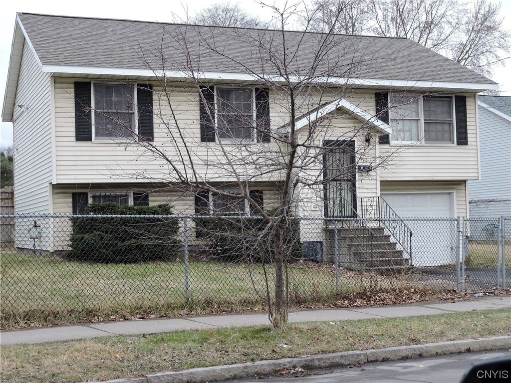 Tallman St, Syracuse, NY 13204