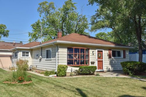 5735 N 58th Street, Milwaukee, WI, 53218 | Card Image