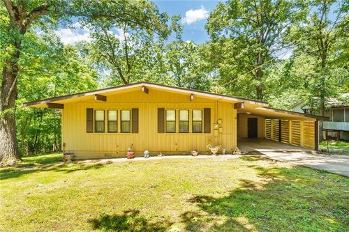 4 Orr Ln, Bella Vista, AR, 72715-8722 | Card Image