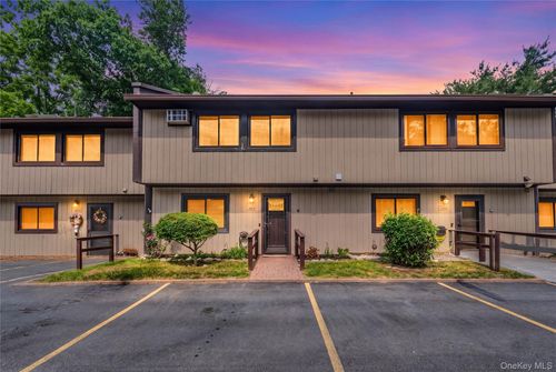 1505 Chelsea Cv S, East Fishkill, NY, 12533-6914 | Card Image
