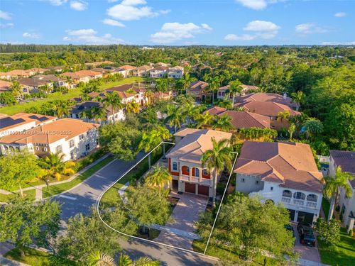 9192 Nugent Trl, West Palm Beach, FL, 33411-6325 | Card Image