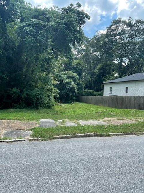 1520 Mims St Sw, Atlanta, GA, 30314-2614 | Card Image