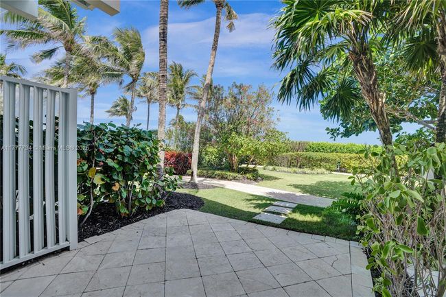 UNIT-5 - 100 S Pointe Dr, Condo with 1 bedrooms, 1 bathrooms and null parking in Miami Beach FL | Image 13