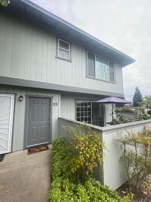 apt-25-200 Ridgetop Drive, Redding, CA, 96003 | Card Image