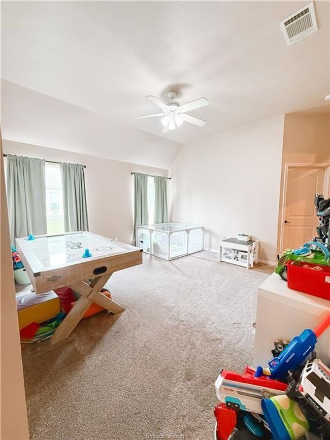 52 Fairway Dr, House other with 3 bedrooms, 2 bathrooms and 2 parking in Normangee TX | Image 7