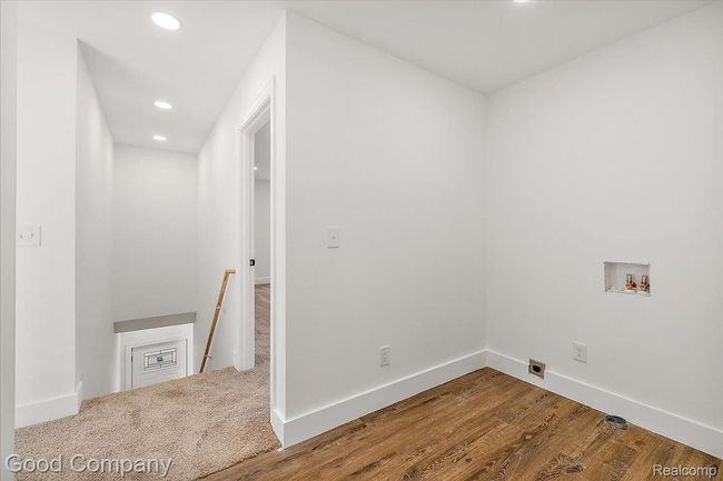 36-494 Bloomfield Ave-36.jpg | Image 18