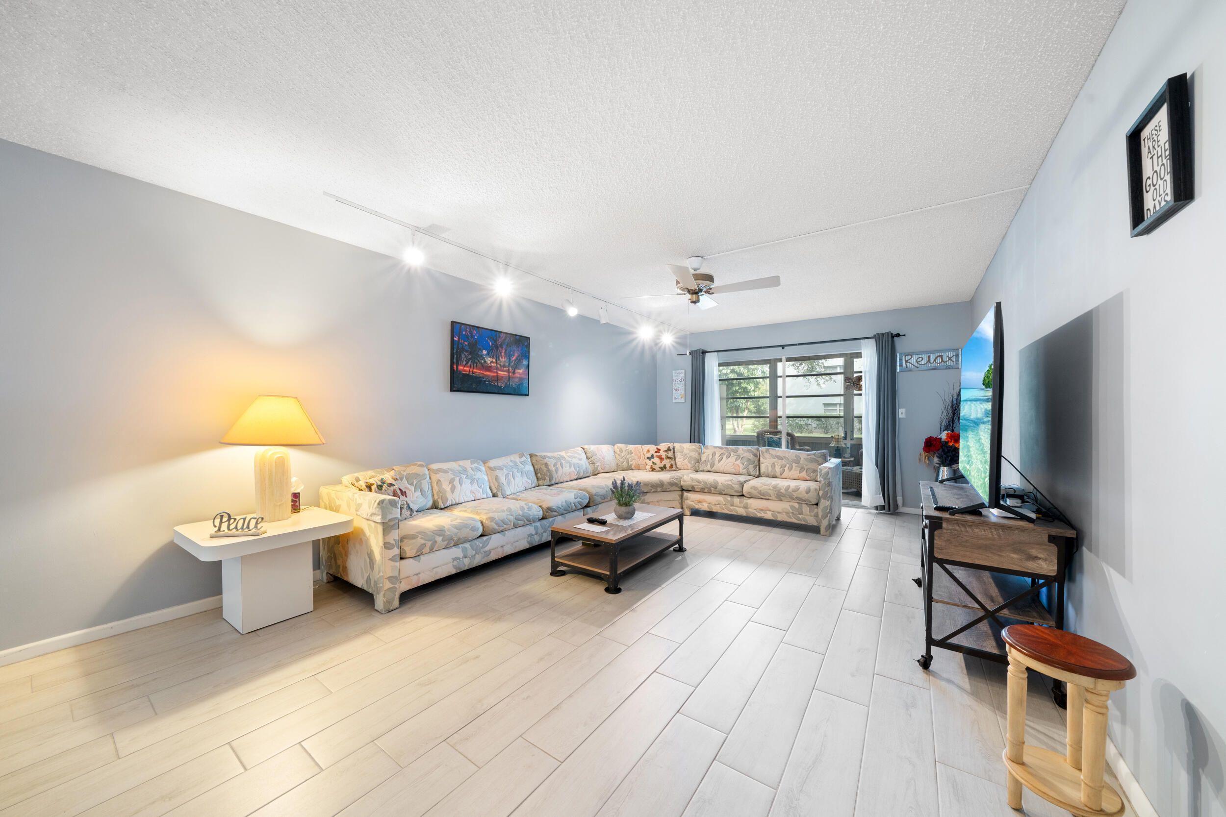Residential Lease in Coconut Creek 4
