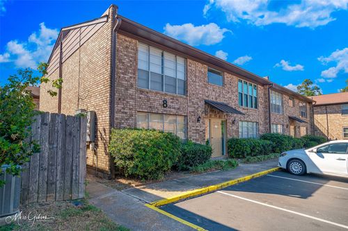 242-1820 E Kings Hwy, Shreveport, LA, 71105-3507 | Card Image