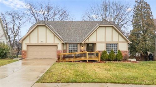 10921 Reeder St, Overland Park, KS, 66210-1366 | Card Image