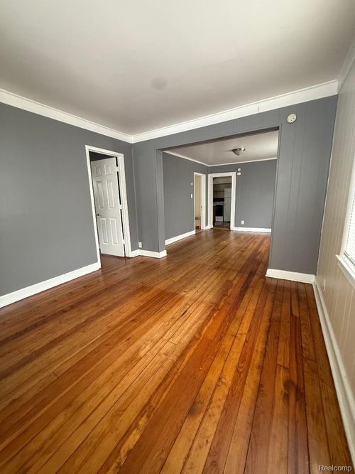 510 Camden St, Ferndale, MI, 48220-2643 | Card Image