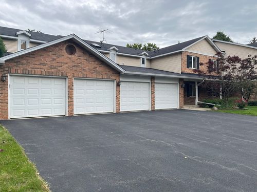 c-978 Benedetti Dr, Naperville, IL, 60563-2475 | Card Image