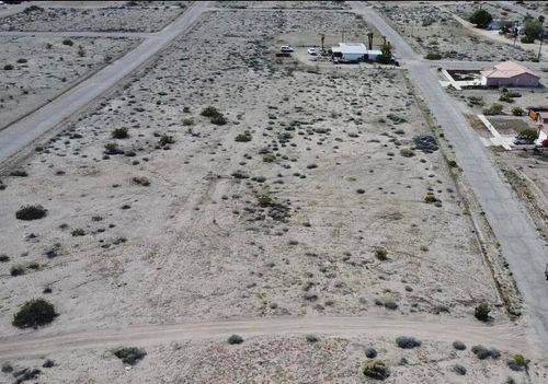 2470 Shore Life Avenue, Thermal, CA, 92274 | Card Image