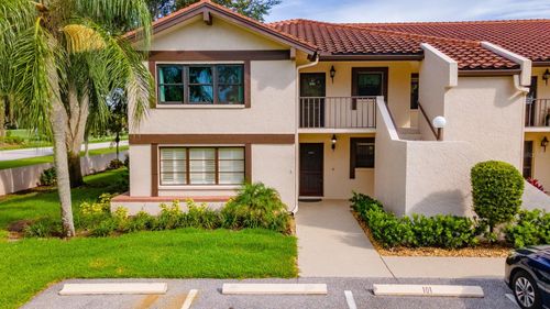 101-5640 Golf Pointe Dr, Sarasota, FL, 34243-3639 | Card Image