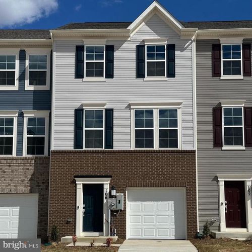 106 Telluride Way, CHARLES TOWN, WV, 25414-6085 | Card Image