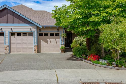 110-2120 Harrow Gate, Victoria, BC, V9B6R4 | Card Image