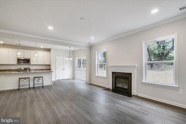 7947 Lee Hall Rd, House other with 5 bedrooms, 4 bathrooms and null parking in PASADENA MD | Image 9