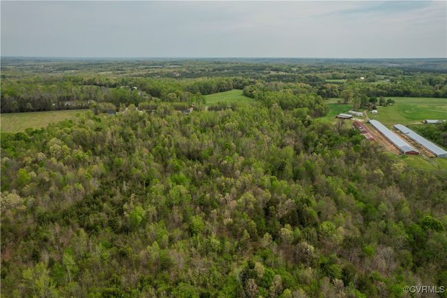 Aerial view with a view of trees | Image 25