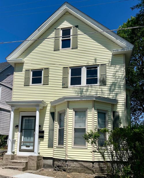 b-11 B Norton Street, Nashua, NH, 03060 | Card Image