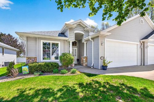 2508 Waterford Court, NEENAH, WI, 54956 | Card Image