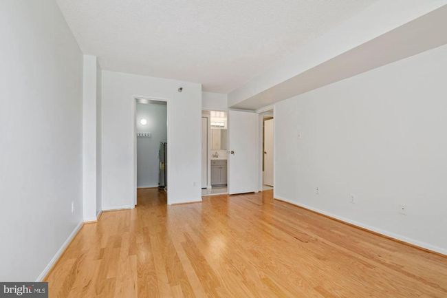 APT-303 - 7401 Westlake Ter, Condo with 1 bedrooms, 1 bathrooms and null parking in BETHESDA MD | Image 16