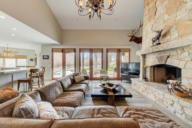7050 River Valley Rd, Home with 5 bedrooms, 4 bathrooms and null parking in Peoa UT | Image 7