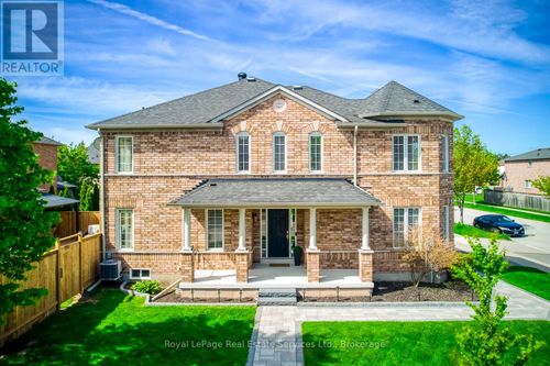 5636 Emma Drive, Burlington (Appleby), ON, L7L6W7 | Card Image