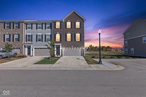 6988 Sandstone Run, Carmel, IN, 46033 | Card Image