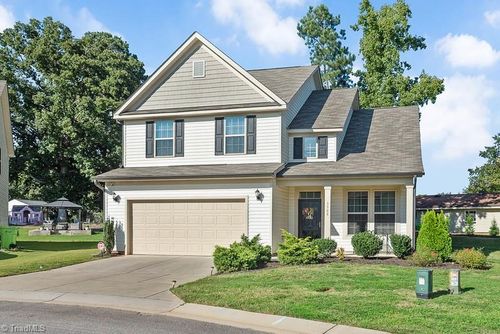 3305 Paschall Ct, Raleigh, NC, 27610-6871 | Card Image