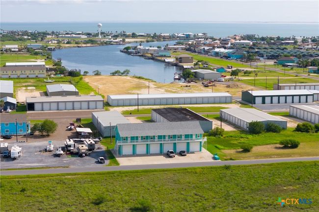 3 - 1555 Gulf Dr, Condo with 1 bedrooms, 1 bathrooms and null parking in Port Mansfield TX | Image 14