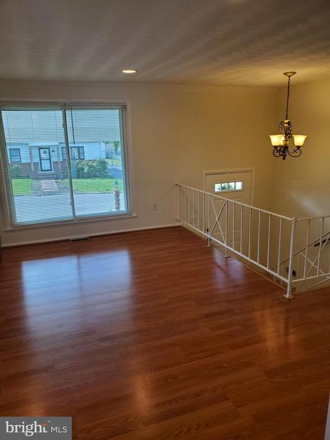 615 State Cir, House other with 4 bedrooms, 2 bathrooms and null parking in MARTINSBURG WV | Image 6