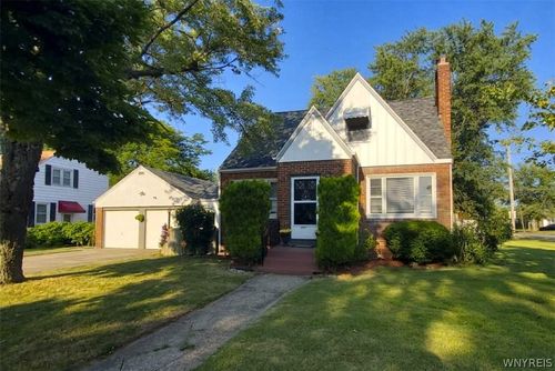 275 Capen Blvd, Amherst, NY, 14226-3015 | Card Image
