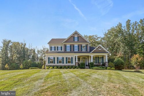 136 Greentree Farm Dr, Dickerson, MD, 20842-9010 | Card Image