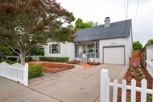 1543 Kalmia St, San Mateo, CA, 94402-3038 | Card Image