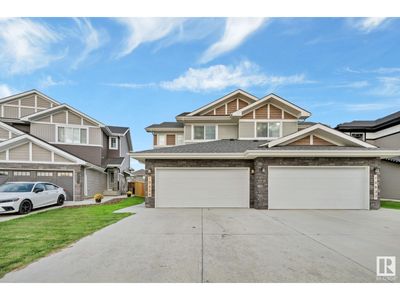 10639 98 St, Home with 3 bedrooms, 3 bathrooms and null parking in Morinville AB | Image 1