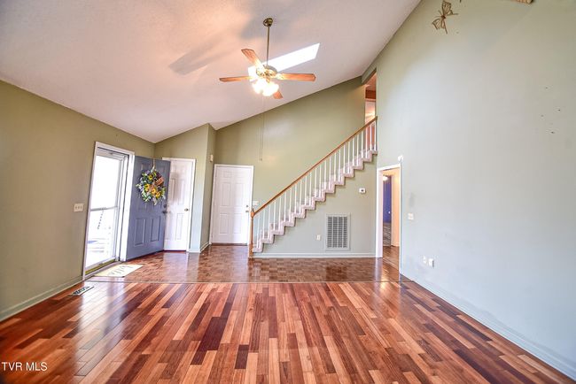 Family Room | Image 12