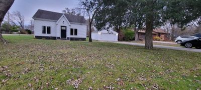 24087 W Beach Grove Road, House other with 3 bedrooms, 1 bathrooms and 2 parking in ANTIOCH IL | Image 1