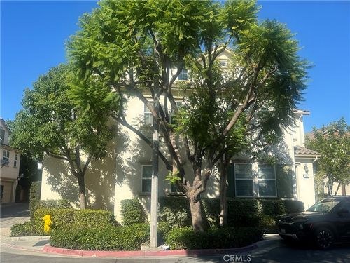 237 Tiger Ln, Placentia, CA, 92870-4349 | Card Image