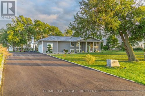 6498 Talbot Trail, Merlin, ON, N0P1W0 | Card Image