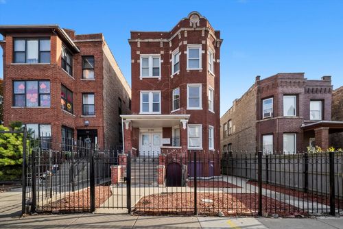 1105 Richmond St, Chicago, IL, 60612-4849 | Card Image